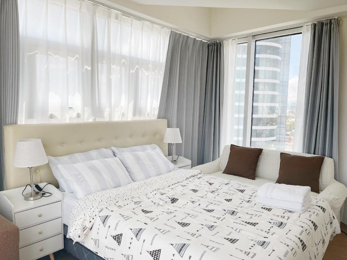Inspiria Aparthotel Davao City Buitenkant foto