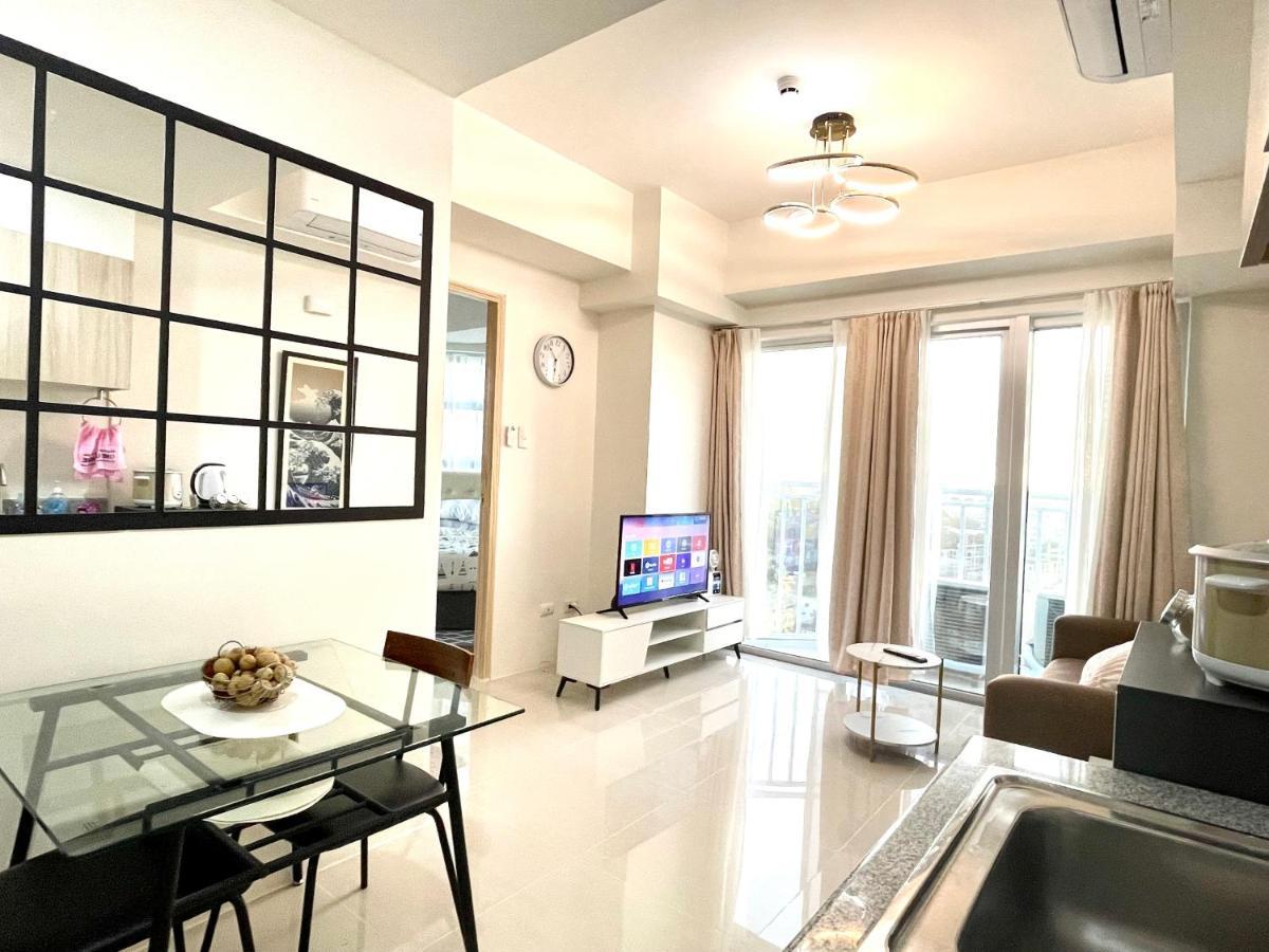 Inspiria Aparthotel Davao City Buitenkant foto
